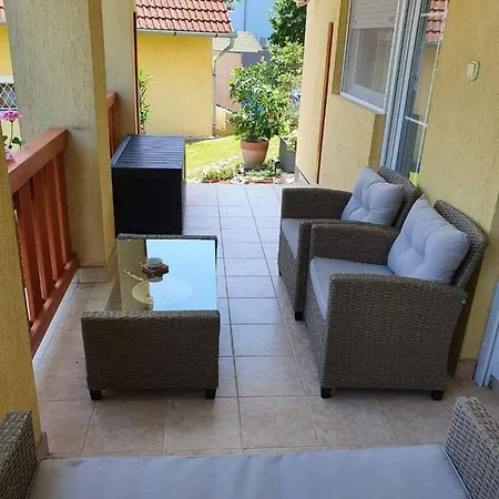 Andris Apartman- Taban U 78 Apartment *