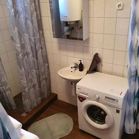 Andris Apartman- Taban U 78
