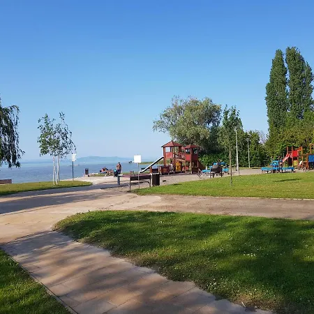 Andris Apartman- Taban U 78